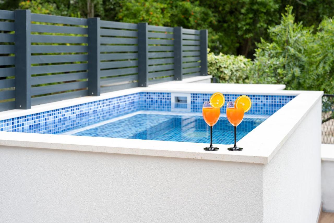 Holiday Home Greystone Omis Bagian luar foto