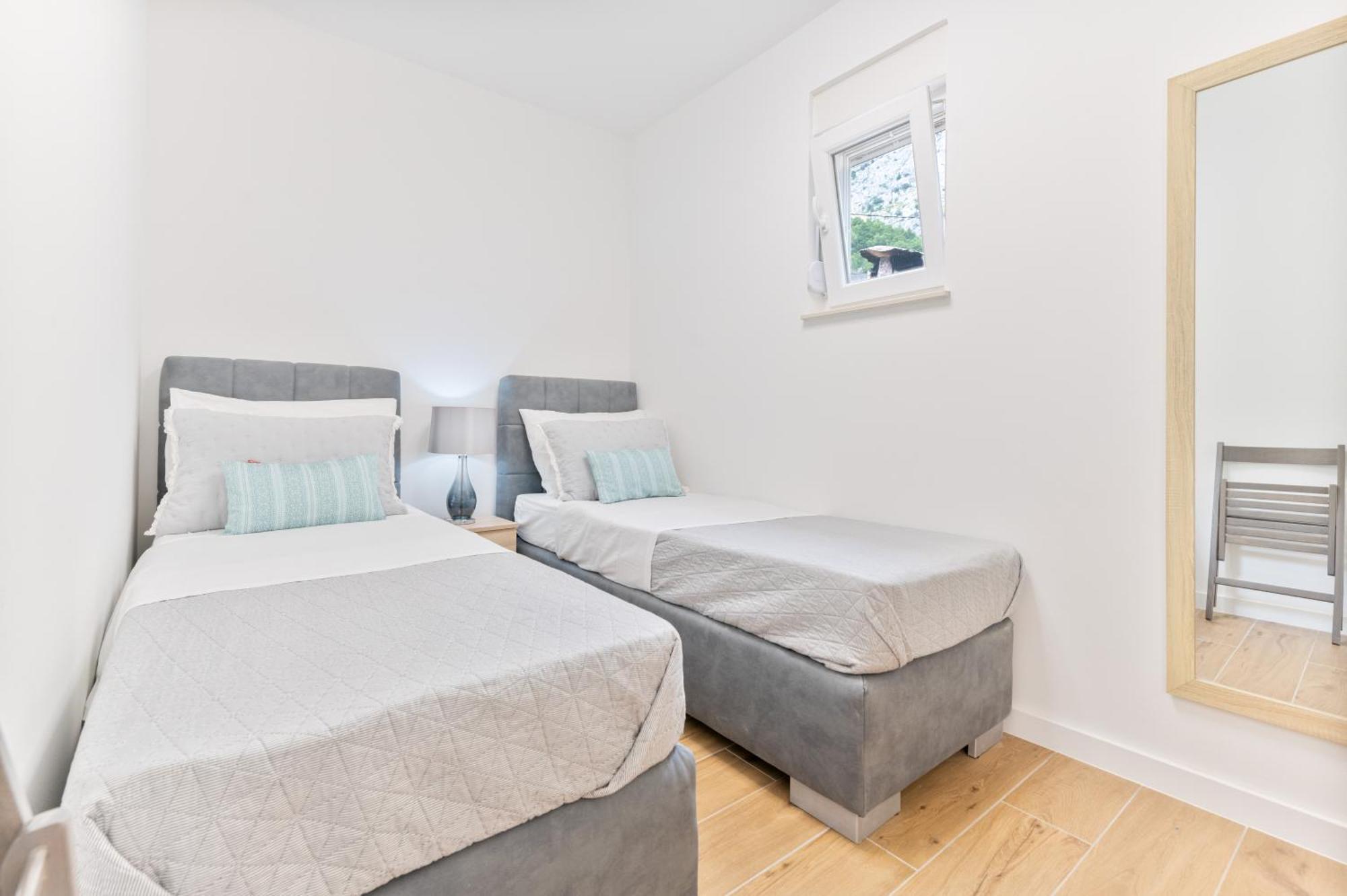 Holiday Home Greystone Omis Bagian luar foto