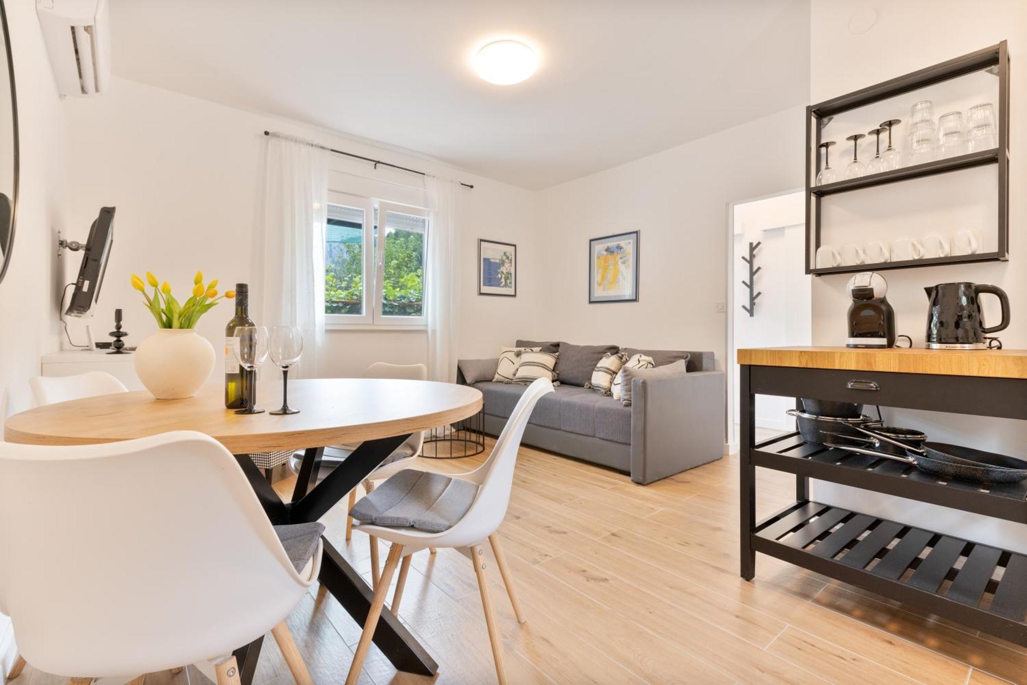 Holiday Home Greystone Omis Bagian luar foto