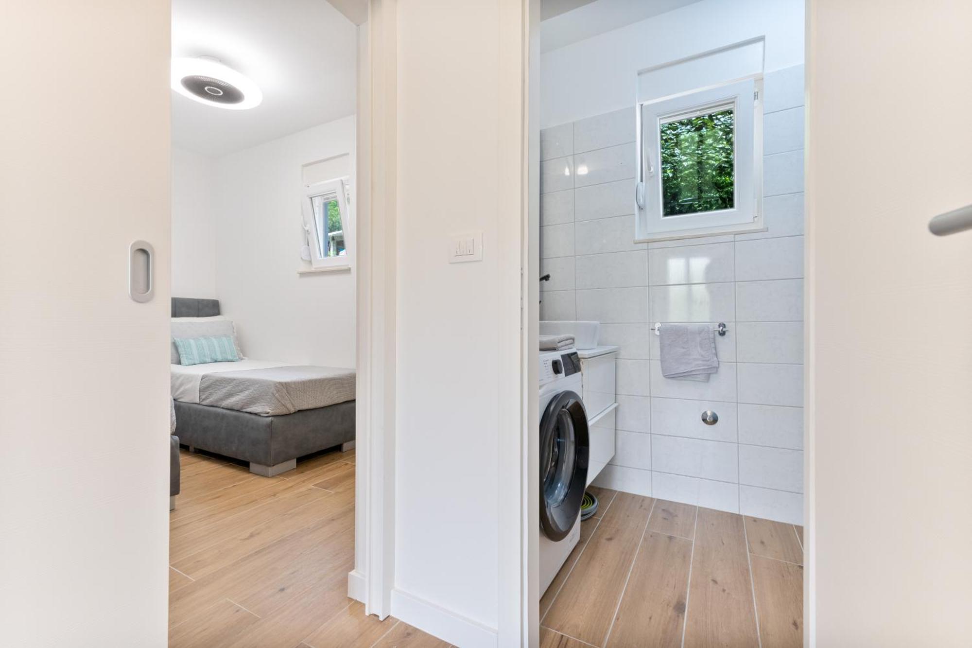 Holiday Home Greystone Omis Bagian luar foto